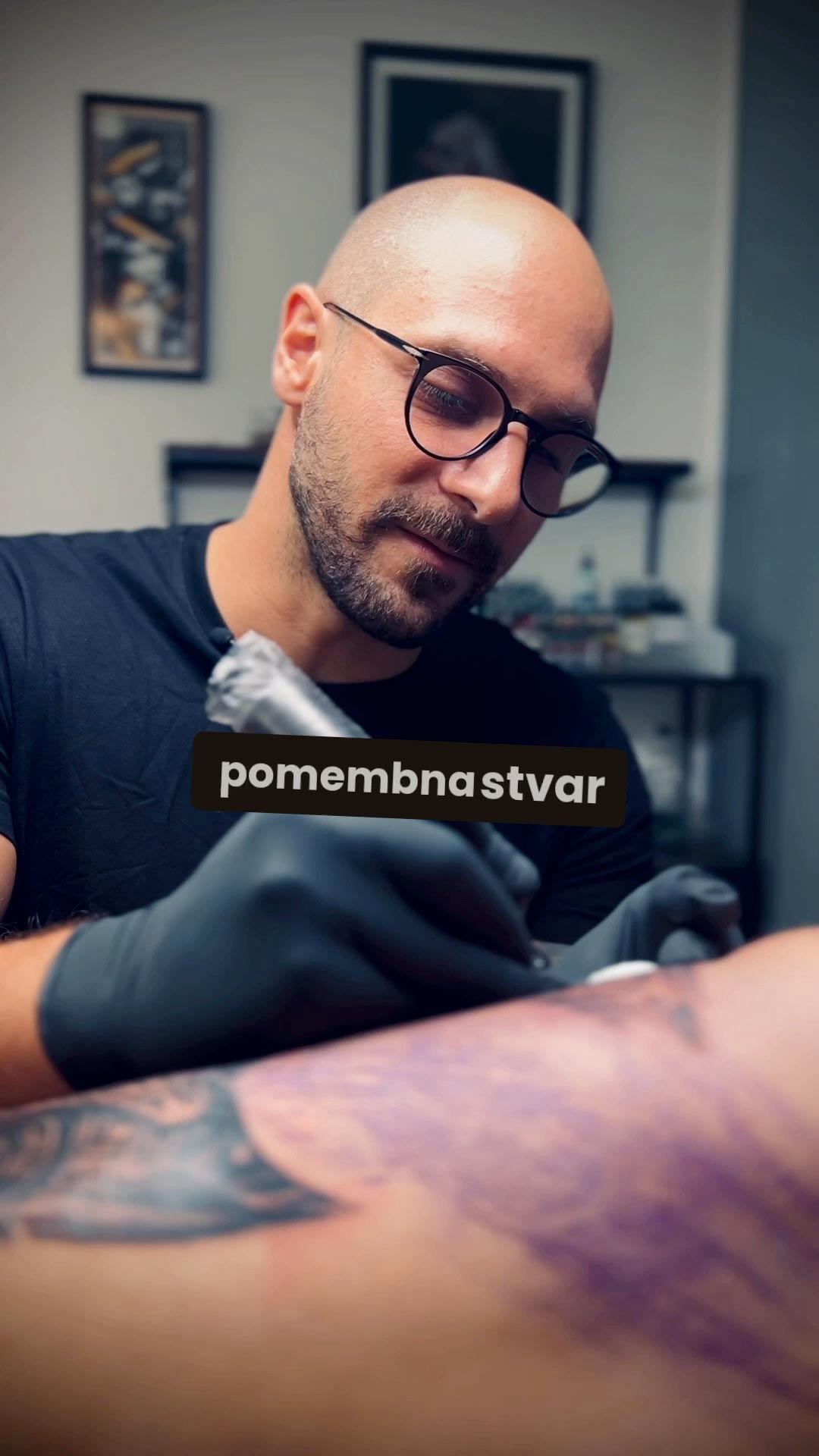 Za svoj prvi tattoo poišči stil, ki ti je všeč in pravega artista